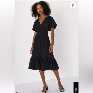 NWT Lulu's Black Surplus Puff Sleeve Midi Dress